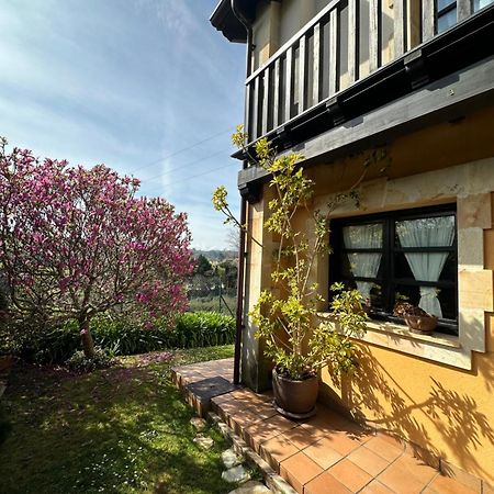 Casa Covarrubias サンティリャーナ・デル・マル エクステリア 写真